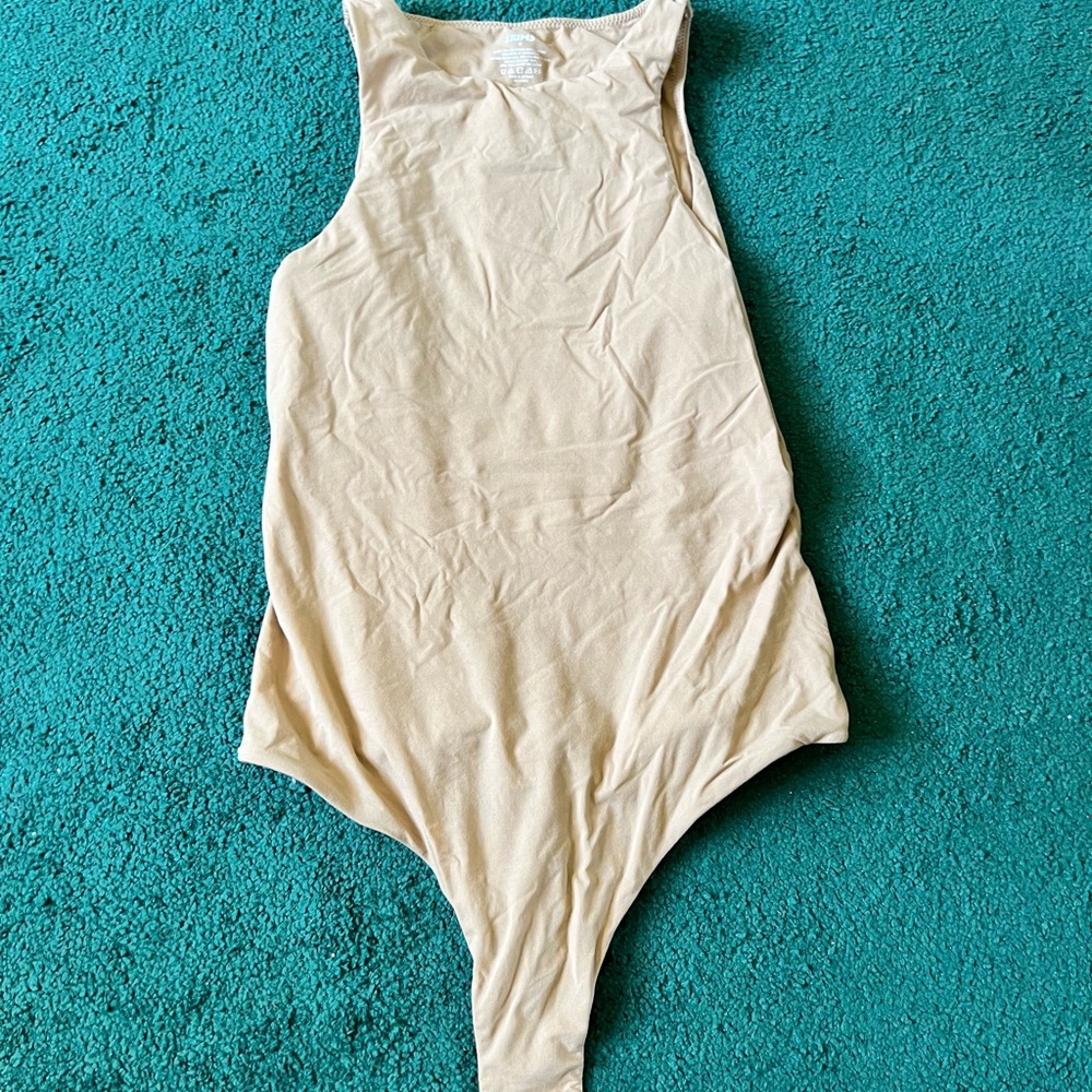 Skims Cream bodysuit